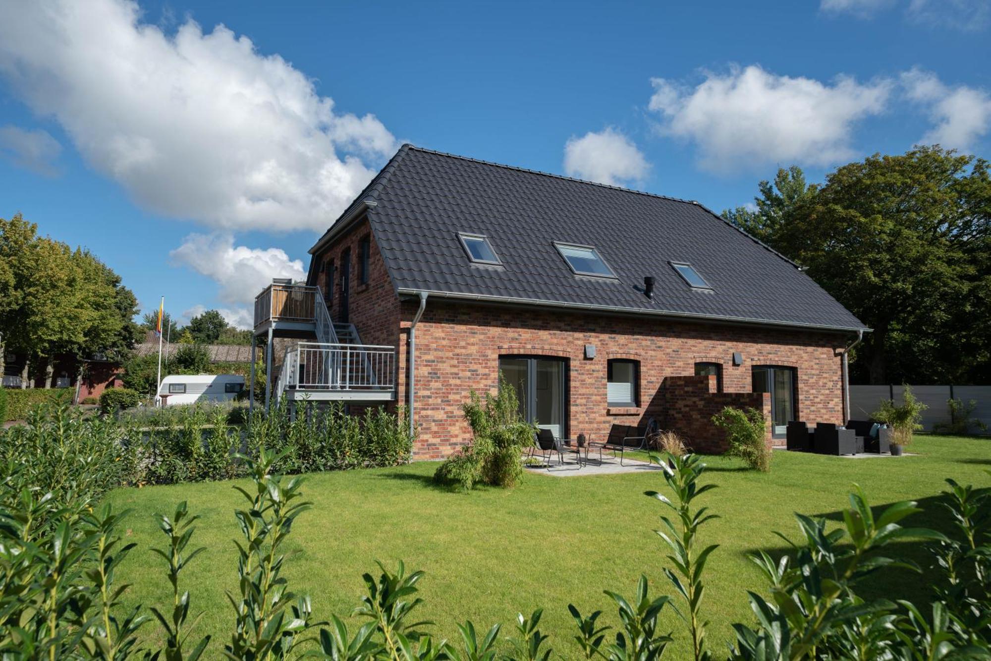 Moderne Kuestenbutze #1 Im Beach-style Apartment Mildstedt