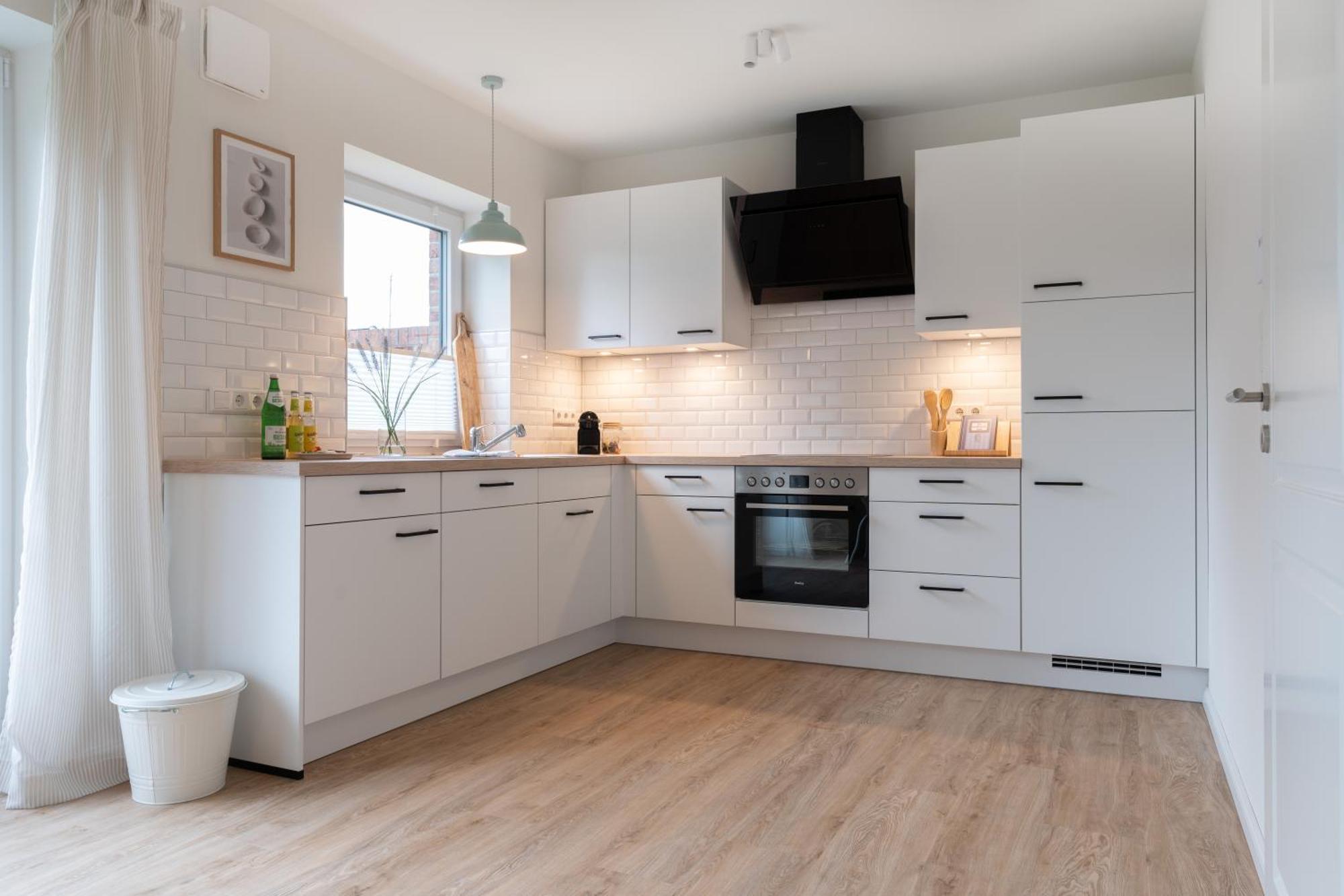 Moderne Kuestenbutze #1 Im Beach-style Apartment